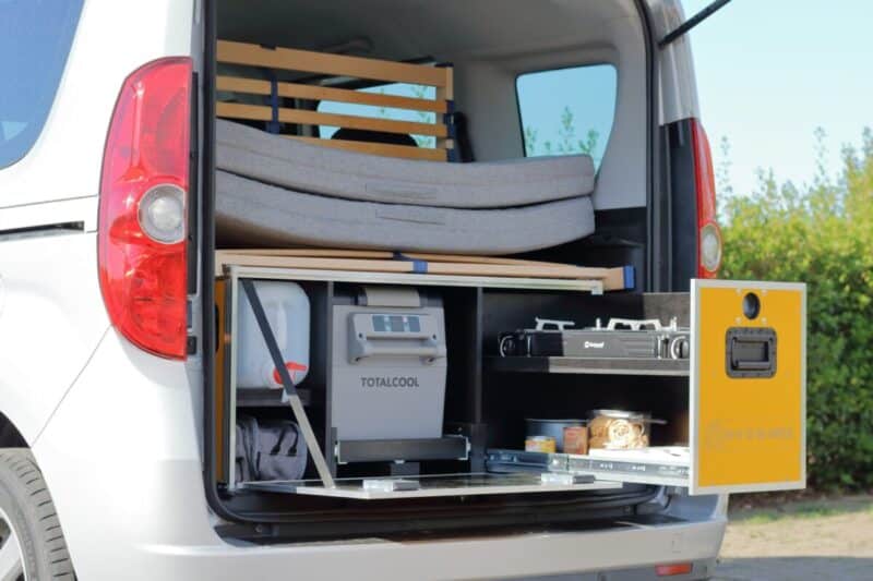 Opel Combo met camperbox