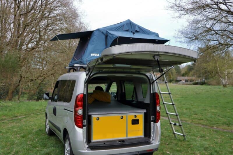 Opel Combo met camperbox